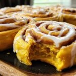 Kurbiskuchen Zimtschnecken Mit Frischkase
